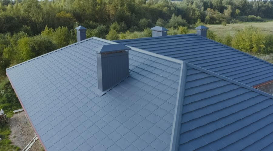 Professional gutter cleaning in Oto, IA
